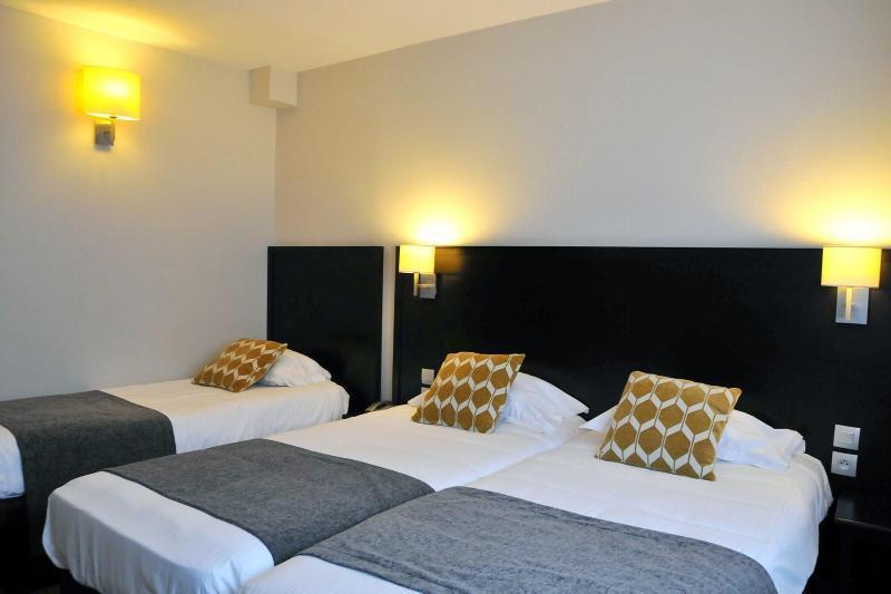 Hotel Des Quatrans Καν Εξωτερικό φωτογραφία