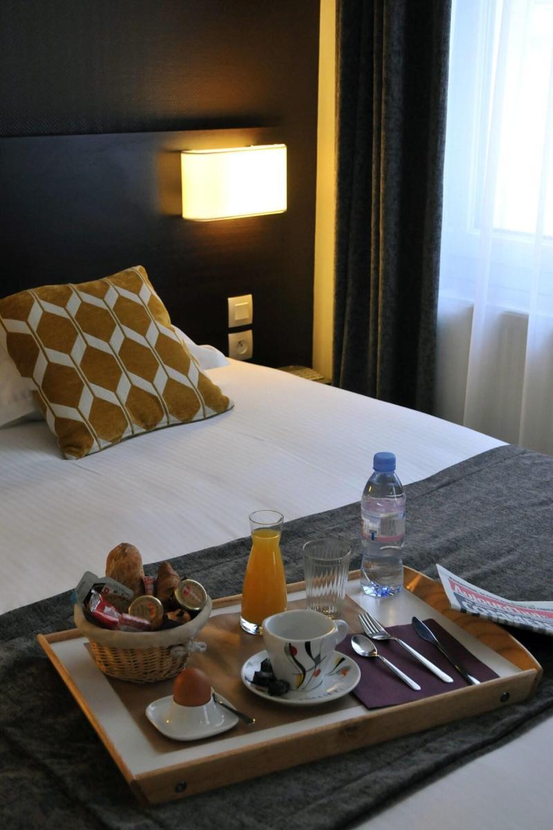 Hotel Des Quatrans Καν Εξωτερικό φωτογραφία